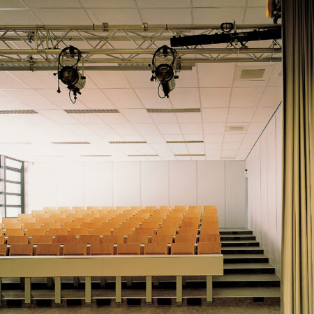COLLEGE_ZAAL
